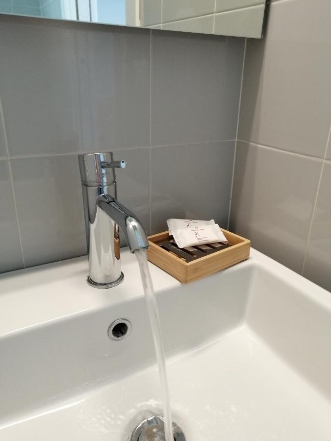 Deluxe Double Room,1234239242:JPEG